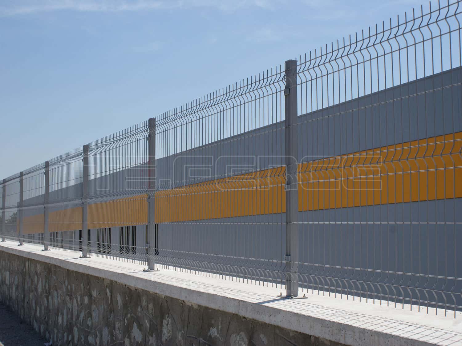 clôture en panneaux standard