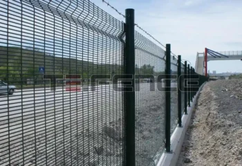 Welded-wire-mesh-fence-Turkey